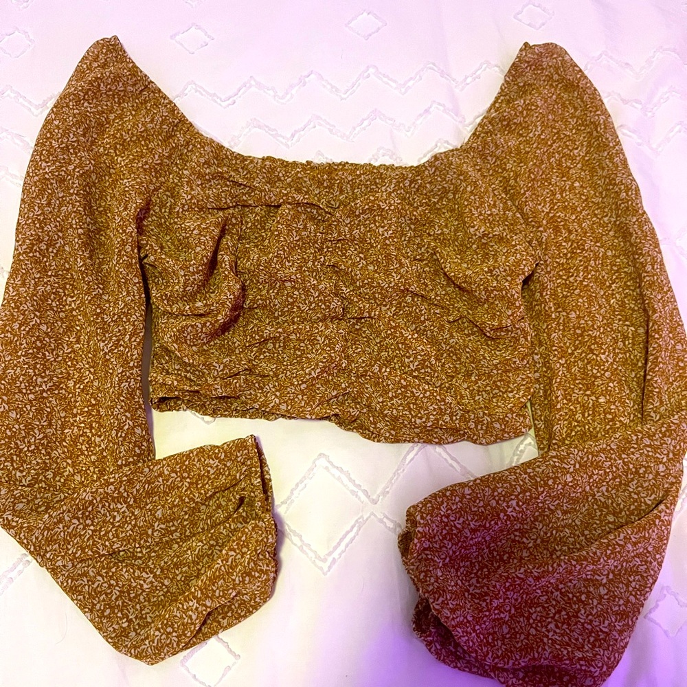 Altar’d State Blouse Crop
